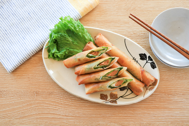 うなぎソーセージとチーズの春巻き